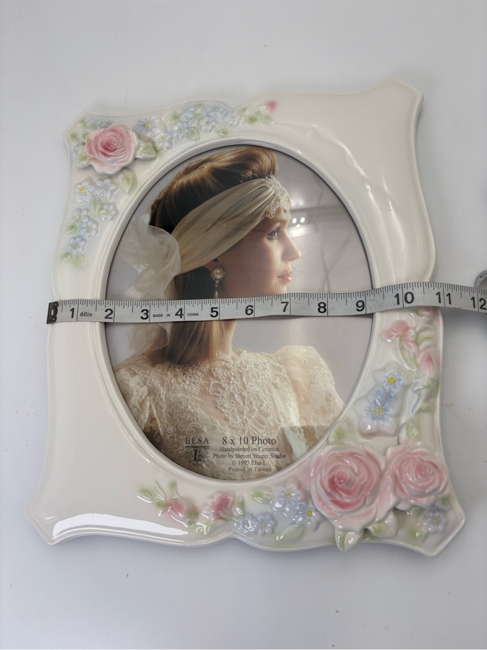 Gorgeous Vintage ELSA White Ceramic Picture Frame with Pink Rose Accents - 8x10 - Picture 13 of 13